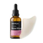 KIT ACEITE + GUASHA Mesa de trabajo 1 copia